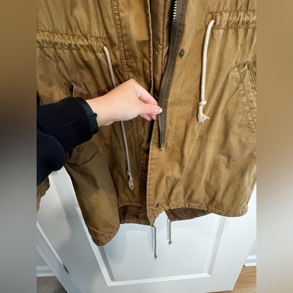 Old Navy Tan Winter Jacket Size Small - Picture 3 of 16